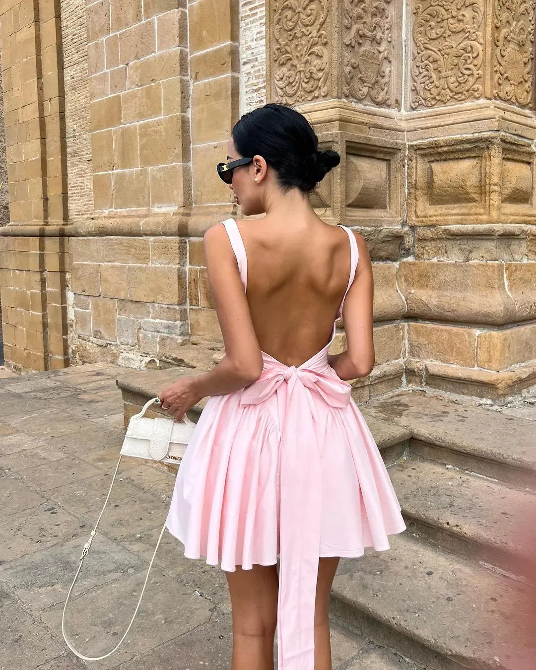 Fashion Bow Backless Pleated Dress