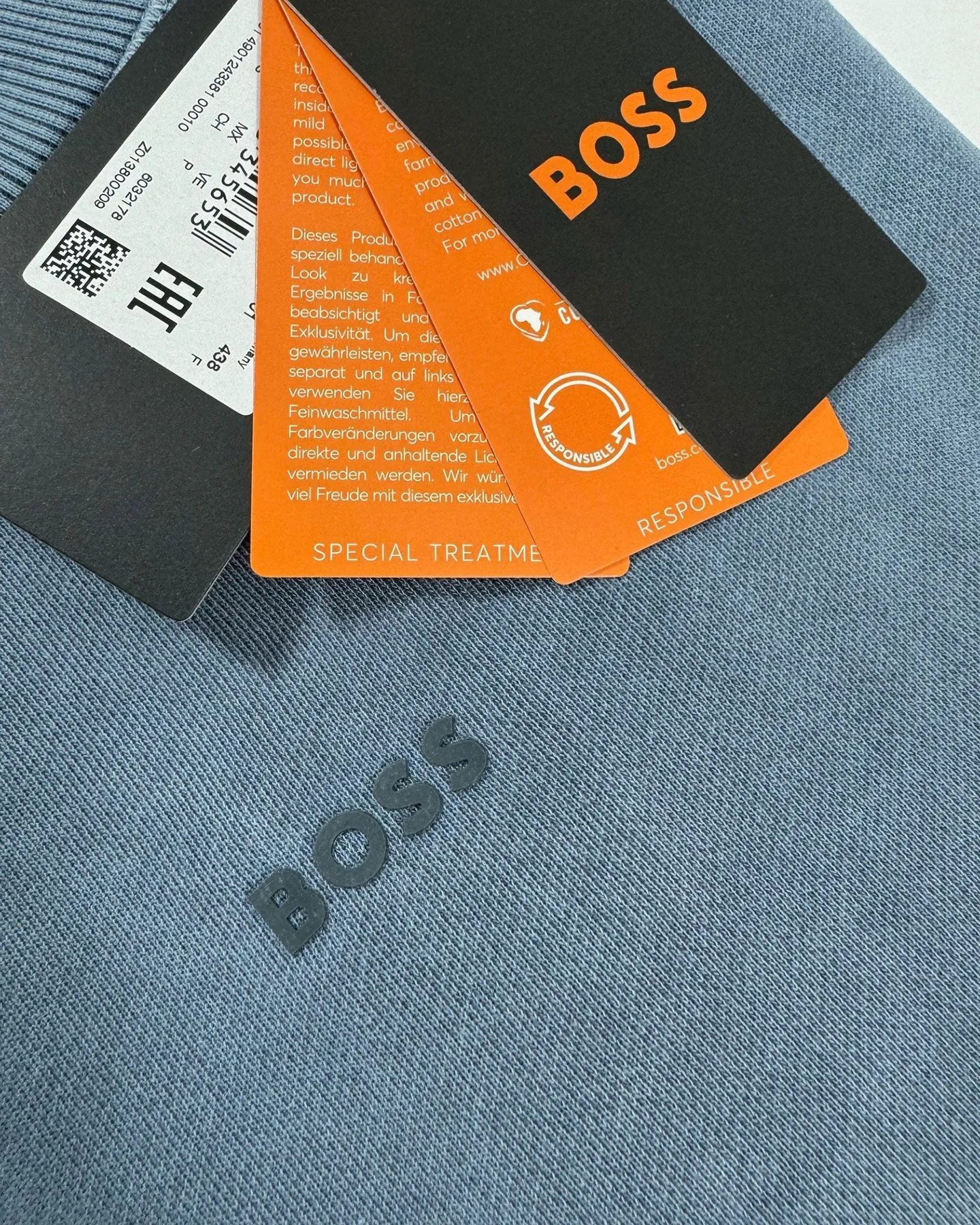 Hugo Boss Sweater Dark BluE Logo EU 54 / XL BLACK FRIDAY SALE