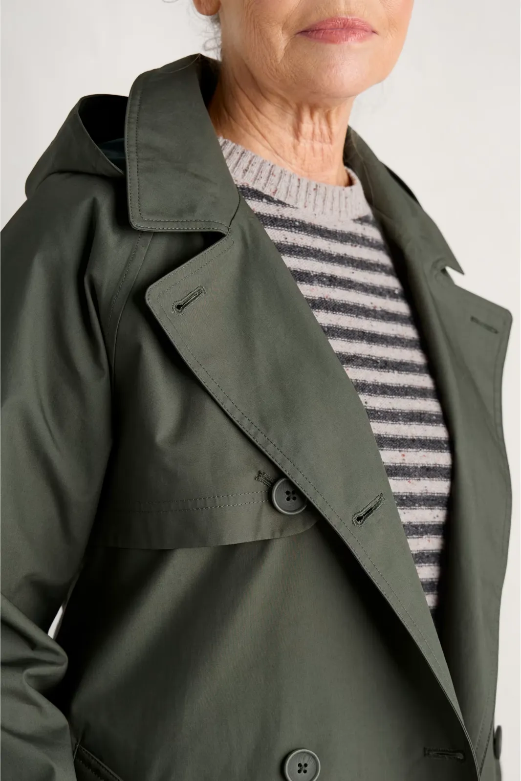Seasalt Penweathers Trench Coat - Light Nori